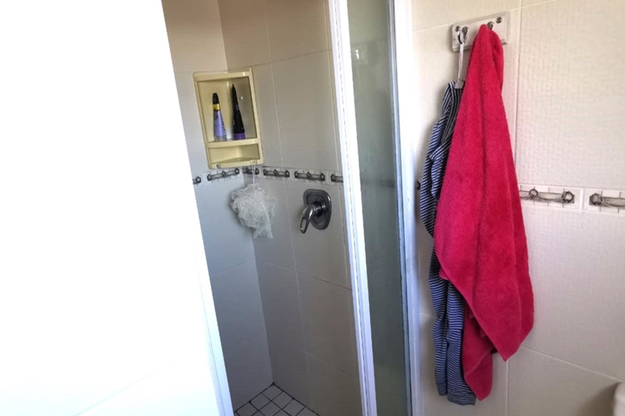 To Let 1 Bedroom Property for Rent in Blue Lagoon Western Cape